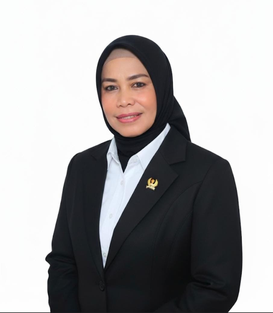 Dra. NINIK WAHYUNI, M.Si