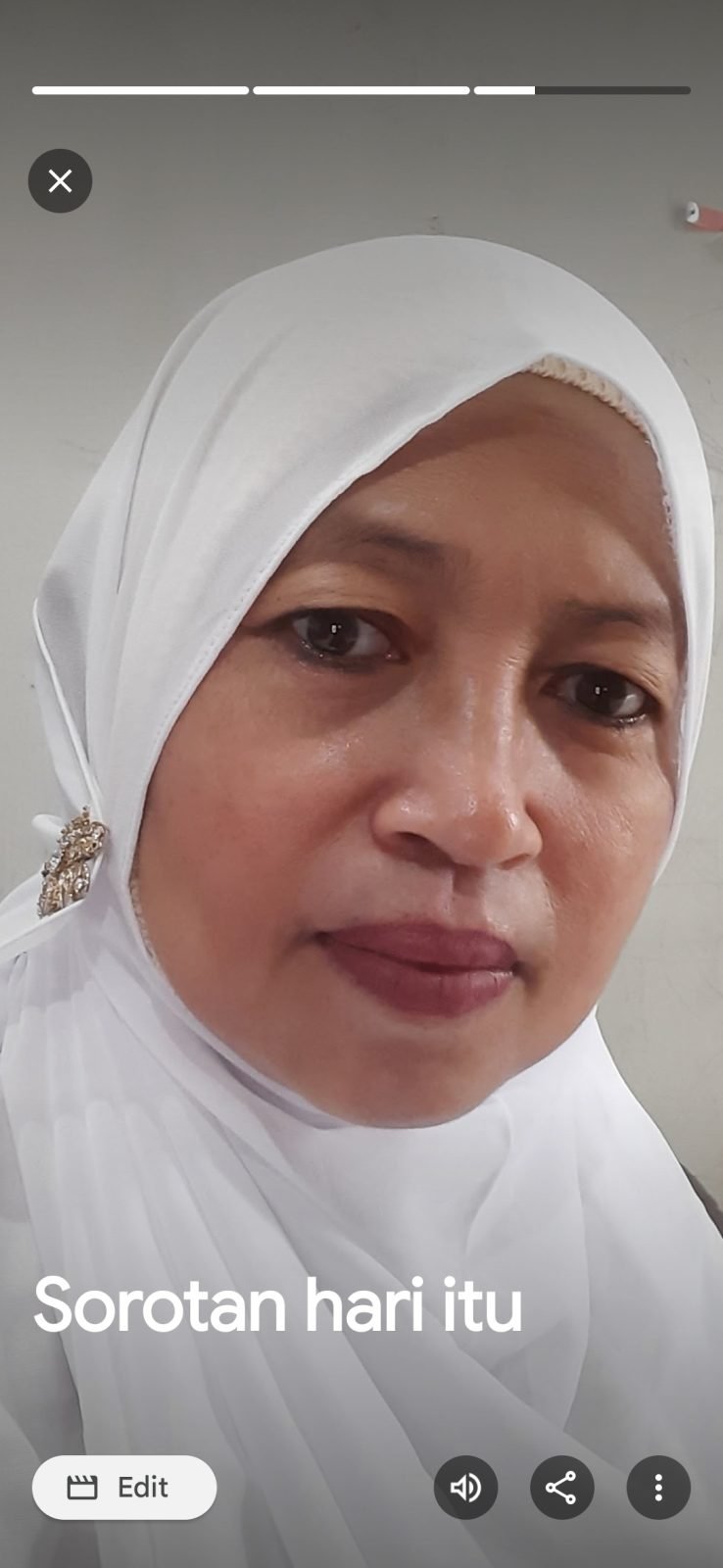Hj. NANI HERLIANI, S.Pd